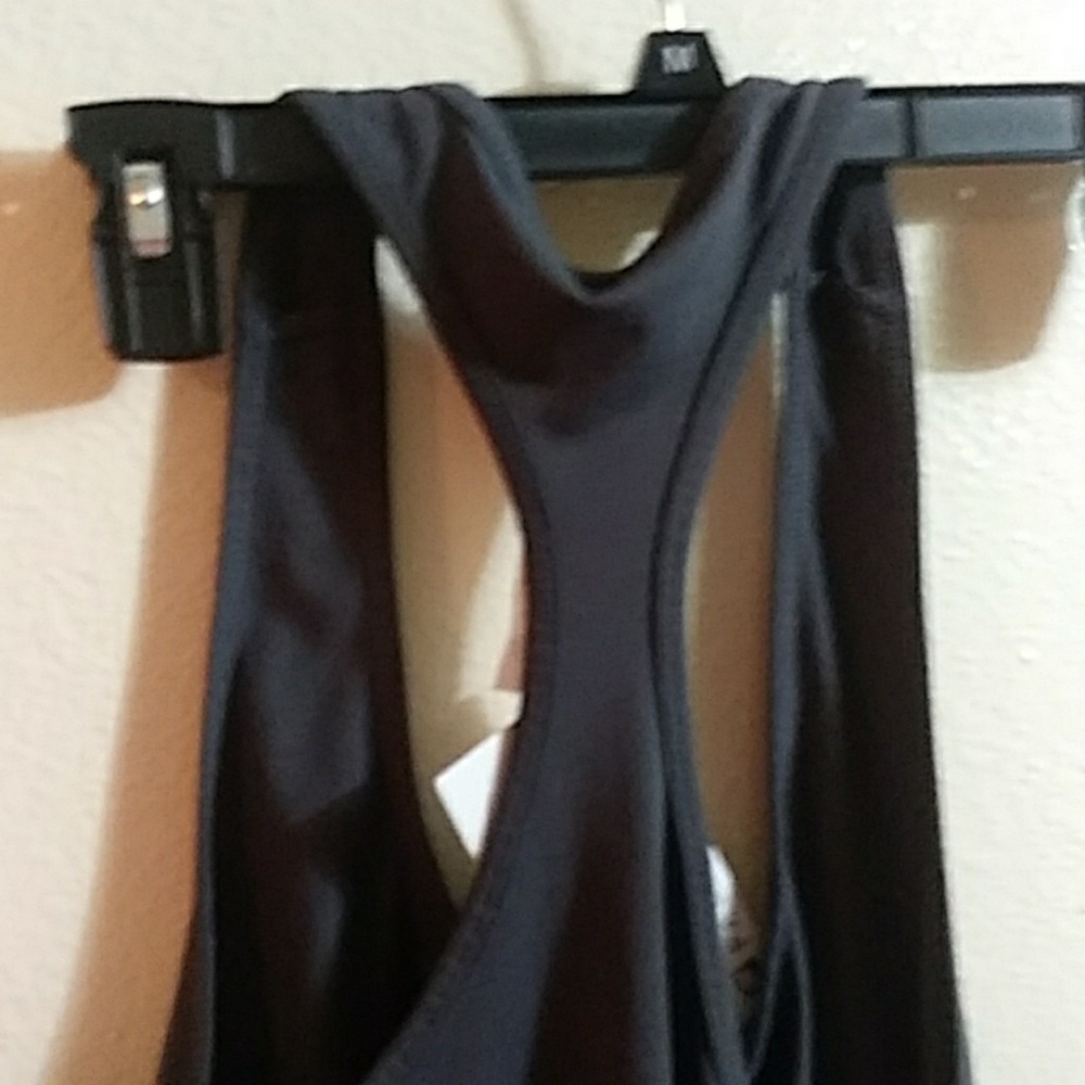 Fabletics tank - Picture 5 of 6